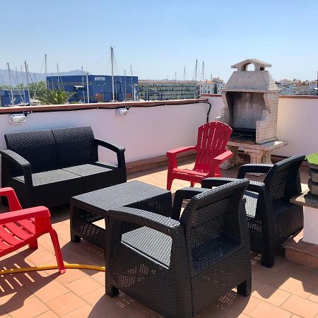 Appartement 80 M2,Port Rhodes D-2 Chambres, Terrasse Panoramique, Vue Sur Le Canal Principal D'Емпуриабрава Екстериор снимка